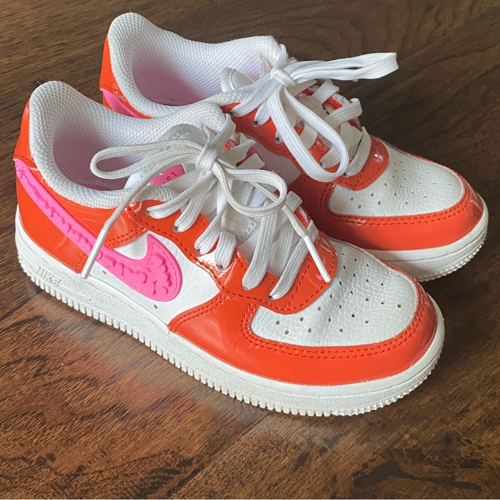 ❤️🤍Nike Air Force 1 LV8 "Valentine's Day" edition Kids Shoe🤍🩷 Orange and Pink